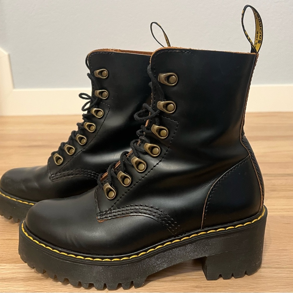 Classic Dr Marten Lace-Up Boots